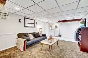 408 Oceanside St, Islip Terrace, NY 11752 - Photo 19