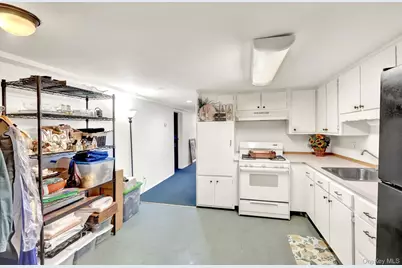 408 Oceanside Street, Islip Terrace, NY 11752 - Photo 23