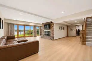 9 Kanes Ln, Huntington, NY 11743 - Photo 15