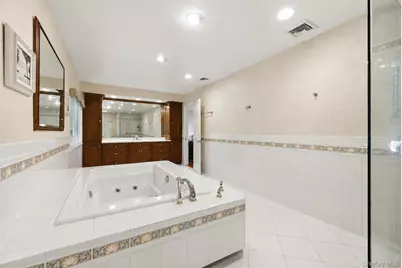 9 Kanes Lane, Huntington, NY 11743 - Photo 13