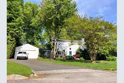 26 Polo Field Lane, Great Neck, NY 11020 - Photo 1