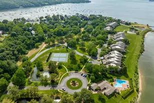 15 Harbour Point Dr, Northport, NY 11768 - Photo 5