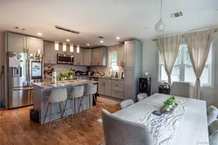 210 Abbott Ave, Elmsford, NY 10523 - Photo 5