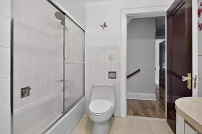 24640 Alameda Avenue, Little Neck, NY 11362 - Photo 25