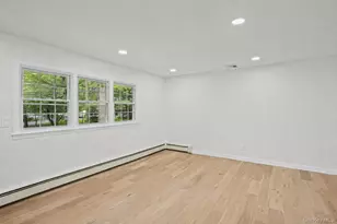 1 Gables Blvd, East Setauket, NY 11733 - Photo 5