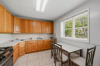 4 Spruill Court, Monsey, NY 10952 - Photo 31