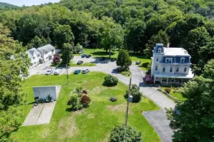 1860 E Main St, Mohegan Lake, NY 10547 - Photo 9