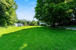 1860 E Main St, Mohegan Lake, NY 10547 - Photo 19