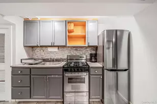 51-20 69th Pl, Woodside, NY 11377 - Photo 29