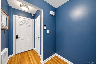 5120 69th Place, Woodside, NY 11377 - Photo 7