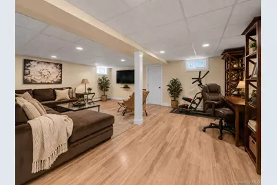 3 Carlson Court, Kings Park, NY 11754 - Photo 11