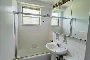 5700 Arlington Ave, Bronx, NY 10471 - Photo 3