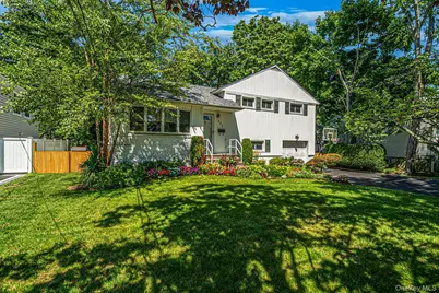 838 Virginia Avenue, North Bellmore, NY 11710 - Photo 3