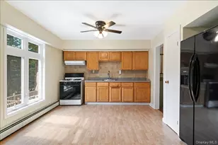 674 Sprout Brook Rd, Putnam Valley, NY 10579 - Photo 3