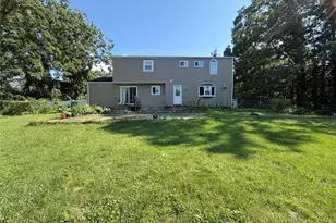 7 Estates Dr, Port Jefferson Station, NY 11776 - Photo 11
