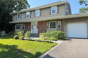 7 Estates Dr, Port Jefferson Station, NY 11776 - Photo 7