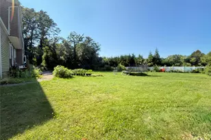 7 Estates Dr, Port Jefferson Station, NY 11776 - Photo 9