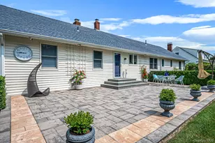 47 Whitebrook Dr, Riverhead, NY 11901 - Photo 15