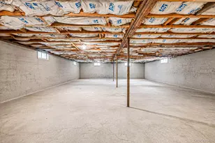 47 Whitebrook Dr, Riverhead, NY 11901 - Photo 13