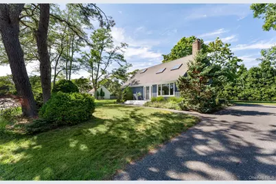 4 Joysan Court, Hampton Bays, NY 11946 - Photo 27