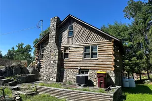122 Woods Rd, Greenwood Lake, NY 10925 - Photo 3