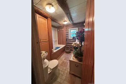 122 Woods Road, Greenwood Lake, NY 10925 - Photo 19