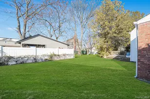 182 W 17th St, Deer Park, NY 11729 - Photo 3