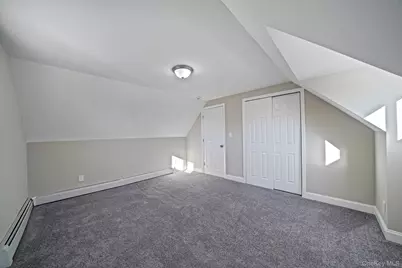 182 W 17th Street, Deer Park, NY 11729 - Photo 21