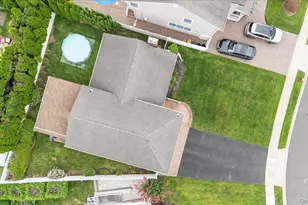 26 Margaret Rd, Massapequa, NY 11758 - Photo 27
