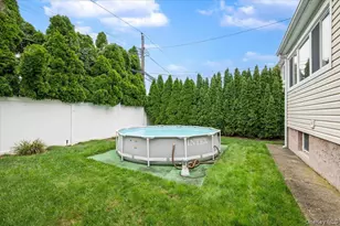 26 Margaret Rd, Massapequa, NY 11758 - Photo 25