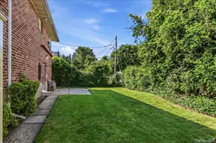 197 Stephen St, Levittown, NY 11756 - Photo 23