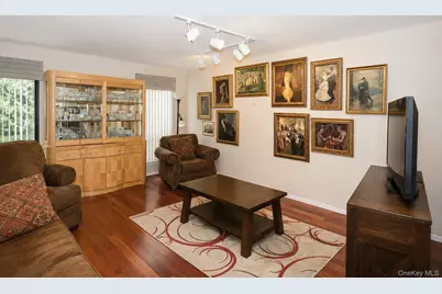 53 Villas Circle, Melville, NY 11747 - Photo 9