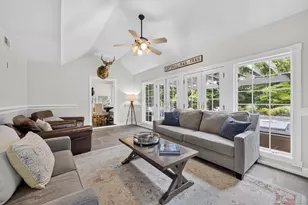11 Sky View Ct, Wallkill, NY 12589 - Photo 17