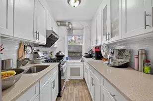 42-40 Bowne St, Flushing, NY 11355 - Photo 9