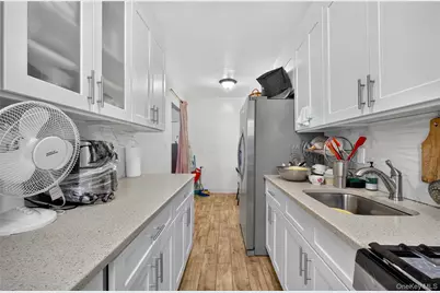 42-40 Bowne Street #2K, Flushing, NY 11355 - Photo 11
