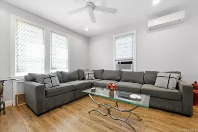 547 N 11th Street, New Hyde Park, NY 11040 - Photo 9