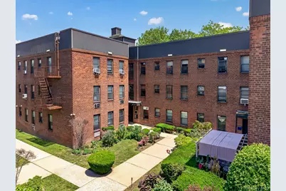215-43 48th Ave #3E, Bayside, NY 11361 - Photo 15
