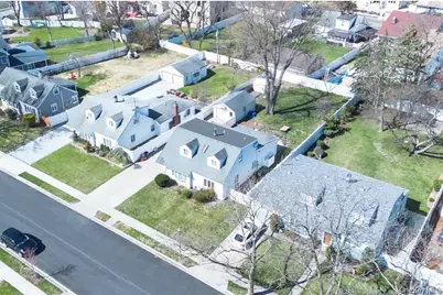 758 Wyngate Drive, Valley Stream, NY 11580 - Photo 21