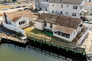 214 Beach 3rd, Far Rockaway, NY 11691 - Photo 21