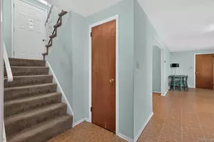 23 Eastland Dr, Glen Cove, NY 11542 - Photo 31