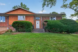 23 Eastland Dr, Glen Cove, NY 11542 - Photo 13