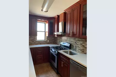 2564 Paulding Avenue, Bronx, NY 10469 - Photo 17