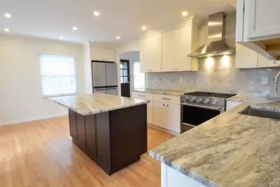 33 Terrace Place #1, Tuckahoe, NY 10707 - Photo 5