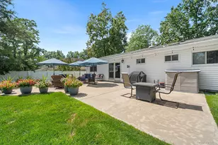 11 Pimlico Dr, Commack, NY 11725 - Photo 19