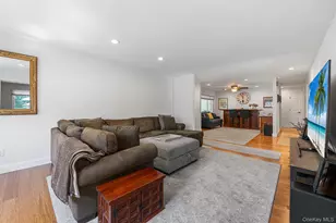 11 Pimlico Dr, Commack, NY 11725 - Photo 5