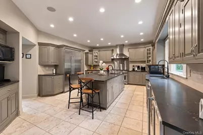 7 Lauro Ridge Court, Mahopac, NY 10541 - Photo 11