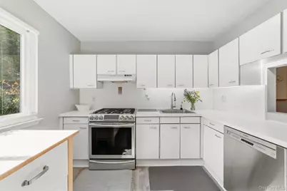 1103 Hunters Run, Dobbs Ferry, NY 10522 - Photo 5
