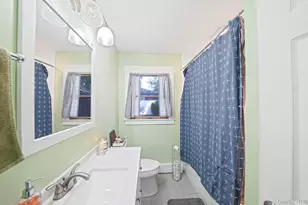 21 Windus Dr, Shirley, NY 11967 - Photo 19