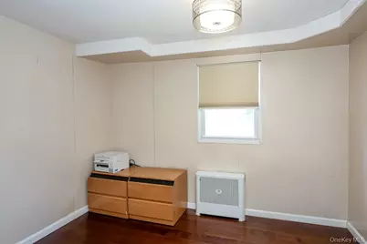 844 Hemlock Street, Franklin Square, NY 11010 - Photo 23