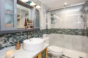 844 Hemlock St, Franklin Square, NY 11010 - Photo 25